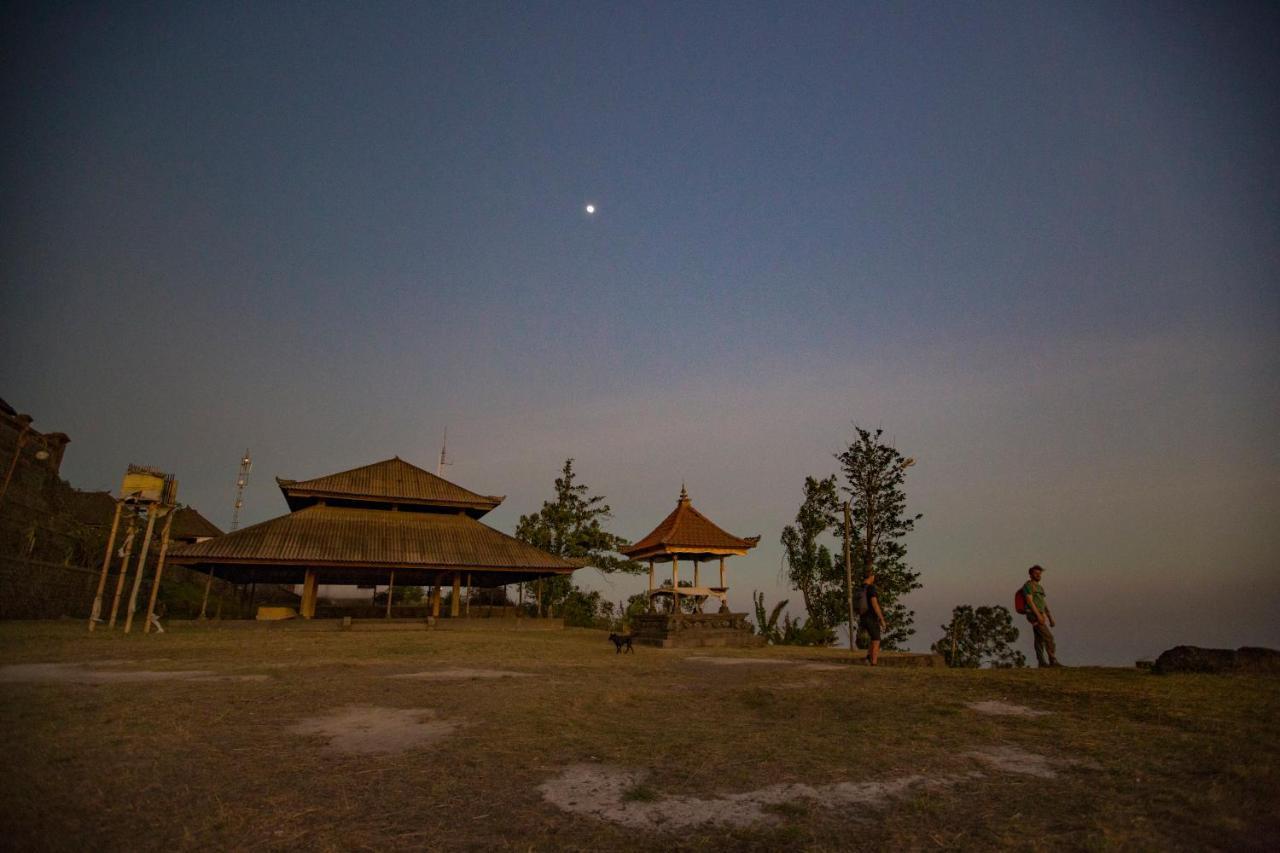 Ticket To The Moon Hammock Camp Villa Selat Exterior photo